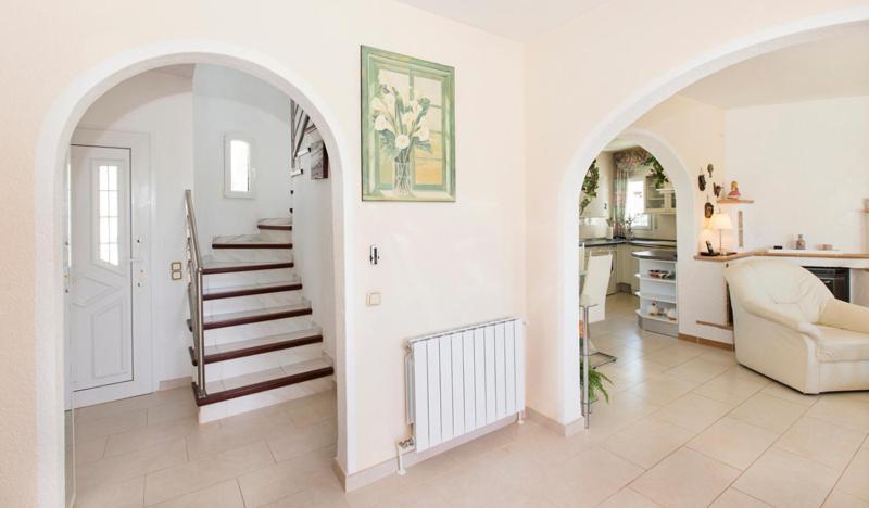 2009 Casa San Maurici Con Piscina By Homeselectspain เอมปูเรียบราบา ภายนอก รูปภาพ